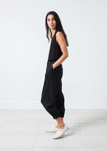 Load image into Gallery viewer, Fancy Wool Pant in Black