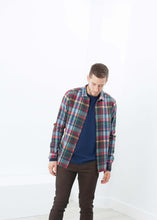 Load image into Gallery viewer, Riccardo Button-Up in Plaid Multi