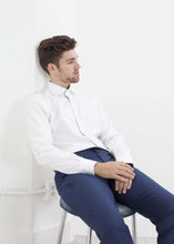 Load image into Gallery viewer, Sheridan Trouser in Blue