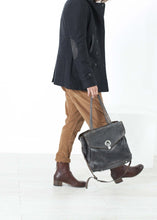 Load image into Gallery viewer, Zola Coat in Black