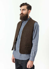 Load image into Gallery viewer, Kobe Vest in Brown