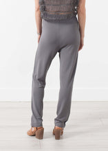 Load image into Gallery viewer, Gol Threaded Top