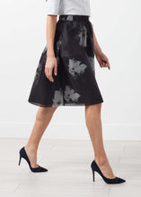 Load image into Gallery viewer, Short Silk Skirt