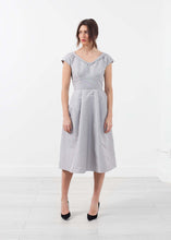 Load image into Gallery viewer, Robe Dress
