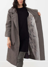 Load image into Gallery viewer, Sola Coat