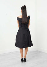 Load image into Gallery viewer, Rhesus Gown