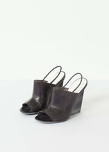 Load image into Gallery viewer, Mantello Heel