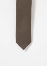 Load image into Gallery viewer, Basic Tie