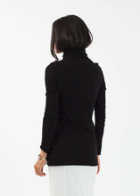 Load image into Gallery viewer, Turtleneck