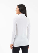 Load image into Gallery viewer, Turtleneck