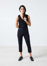 Load image into Gallery viewer, Wool Cropped Pant in Navy
