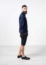 Load image into Gallery viewer, Scotland Button-Up in Navy
