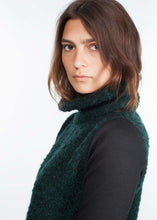 Load image into Gallery viewer, Boucle Turtle Neck in Green/Black
