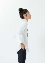 Load image into Gallery viewer, Pau Shirt in White
