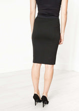 Load image into Gallery viewer, Coopia Skirt in Black
