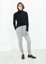 Load image into Gallery viewer, Highsoft Cropped Sweat in Heather Grey
