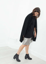 Load image into Gallery viewer, Border Dress in Black/Silver
