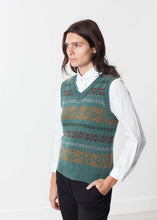 Load image into Gallery viewer, Fair Isle Vest in Army
