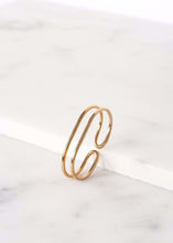 Load image into Gallery viewer, Ring 83 in Gold
