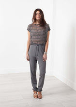 Load image into Gallery viewer, Gol Threaded Top
