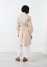 Load image into Gallery viewer, Box Trench
