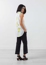 Load image into Gallery viewer, Sleeveless Tunic
