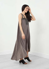 Load image into Gallery viewer, Edna Dress

