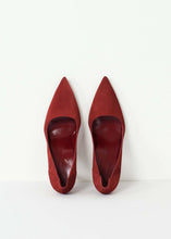 Load image into Gallery viewer, Camoscio Heel
