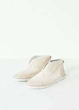 Load image into Gallery viewer, Sancrispa Sneaker
