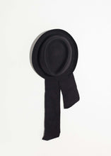 Load image into Gallery viewer, Kate Hat in Black
