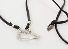 Load image into Gallery viewer, Bracelet 65 in Black
